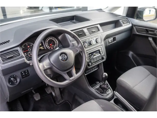 Volkswagen Caddy 2.0 TDI L1H1 BMT 2020 Diesel 16