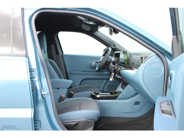 Fiat Grande Panda HYBRID 110 ICON 2025 Hybride Benzine 7