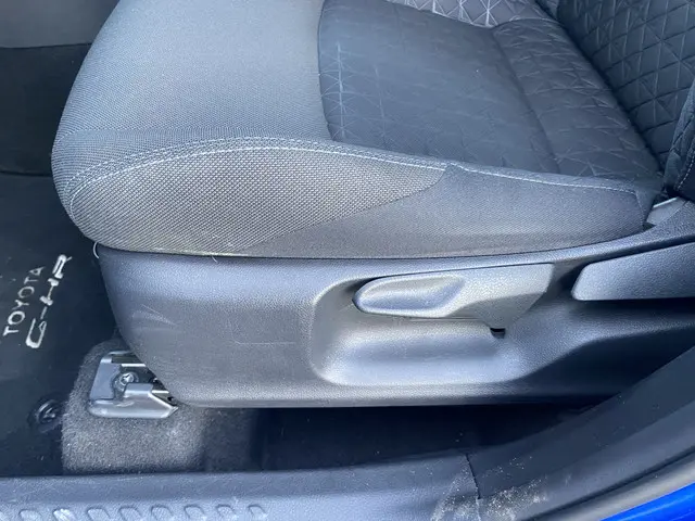 Toyota C-HR 1.8 Hybrid Dynamic 2021 Hybride Benzine 16