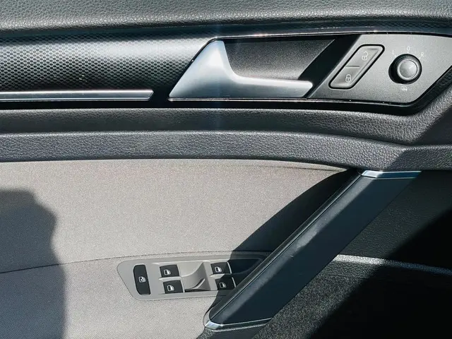 Volkswagen Golf 1.4 TSI Highline/Automaat 2013 Benzine 15