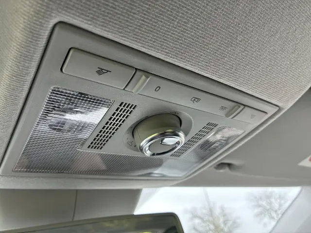 Volkswagen up! 1.0 BMT high up! 2016 Benzine 7