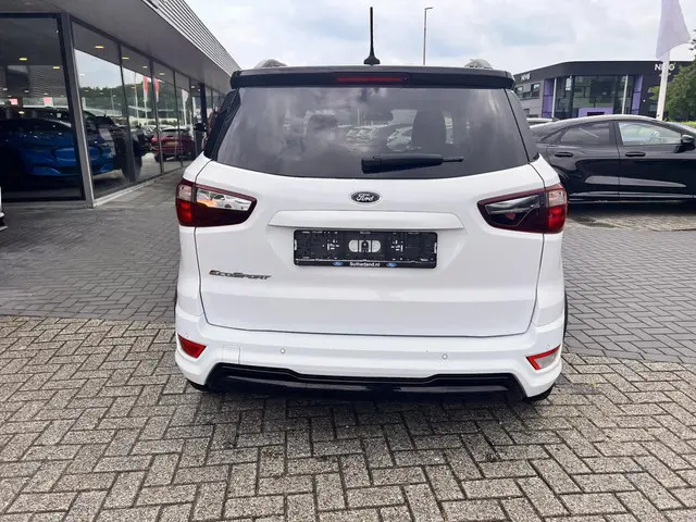 Ford EcoSport 2