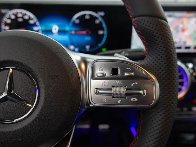 Mercedes-Benz EQB 250+ Business Edition 2024 Elektrisch 21