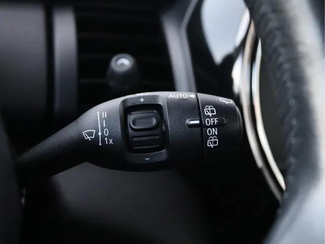 MINI One | Navigatiesysteem 2019 Benzine 28