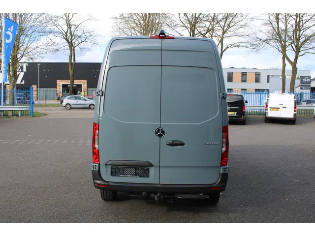 Mercedes-Benz Sprinter 319 CDI 3.0 V6 L2H2 2019 Diesel 13