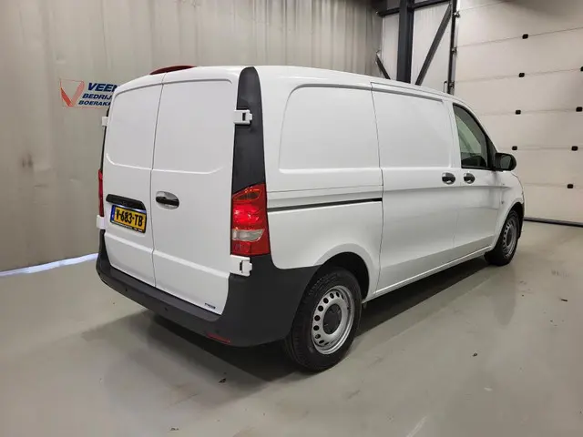 Mercedes-Benz Vito 114CDI Euro 6! 2018 Diesel 3