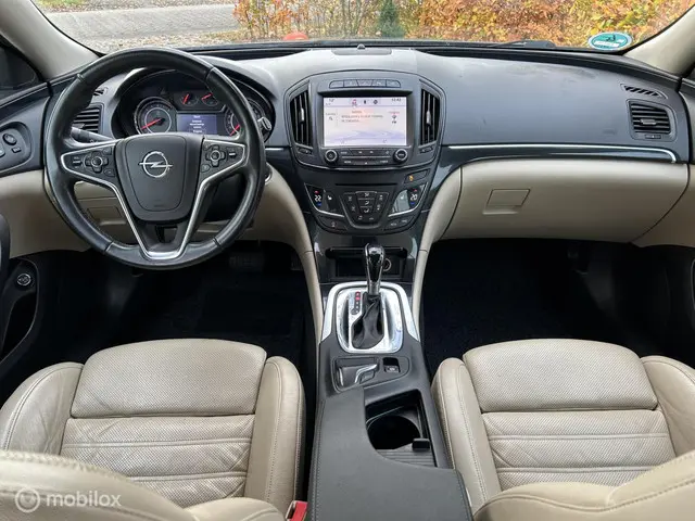 Opel Insignia Sports Tourer 1.6 T Cosmo 2014 Benzine 11