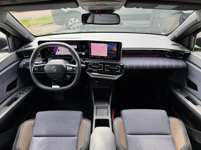Renault 5 comfort range techno 52 kWh 2024 Elektrisch 11