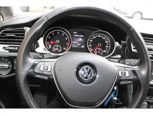Volkswagen Golf 1.4 TSI Highline 2013 Benzine 14