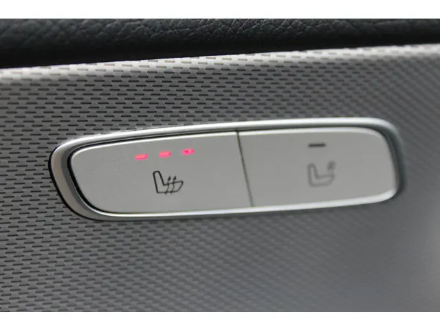 Mercedes-Benz E-Klasse Estate 200 Premium 2018 Benzine 25