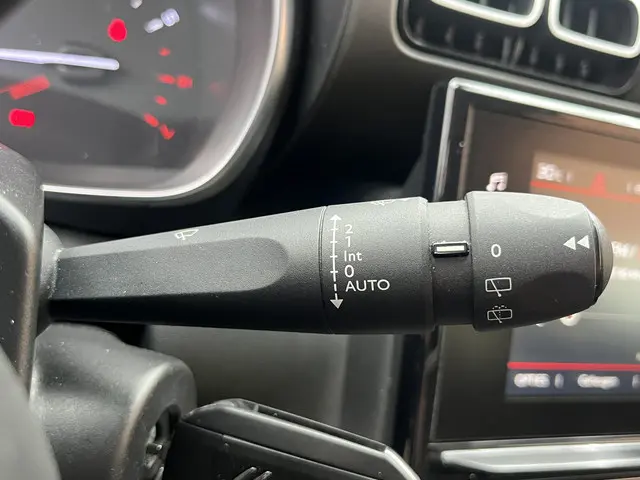 Citroën C3 Aircross PureTech 110 S&S Shine 2017 Benzine 23