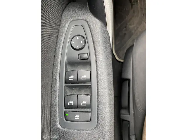 BMW 1 Serie 116i Business 2014 Benzine 14