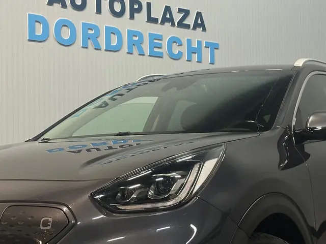 Kia e-Niro ExecutiveLine 64 kWh 2020 Elektrisch 4