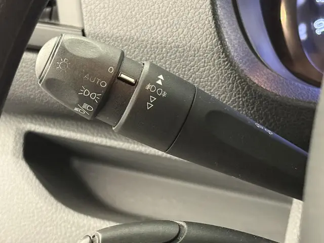 Opel Vivaro 1.5 CDTI L3H1 Edition 2021 Diesel 18