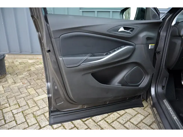 Opel Grandland X 1.2 Turbo Ultimate 2018 Benzine 49