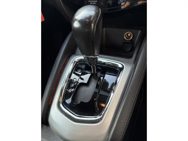 Nissan QASHQAI 1.2 Acenta 2014 Benzine 11