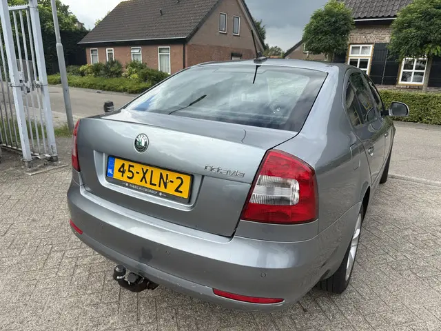 Škoda Octavia TSI Elegance 2012 Benzine 8