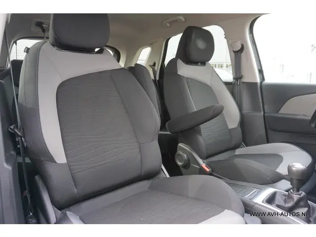 Citroën C4 Picasso 1.2 PureTech Intensive 2016 Benzine 20