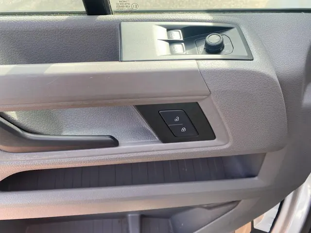 Volkswagen Crafter 30 2.0 TDI L3H3 Highline 2017 Diesel 17