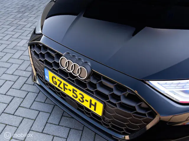 Audi A3 Sportback 35 TFSI S edition 2025 Benzine 4