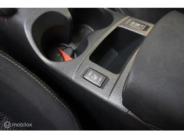 Nissan QASHQAI 1.2 Connect Edition 2015 Benzine 23