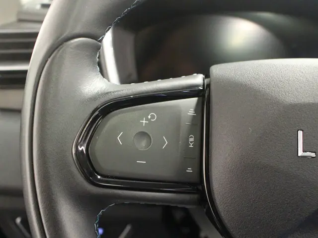 Lynk & Co 01 Plug-in Hybride 2022 Hybride Benzine 21