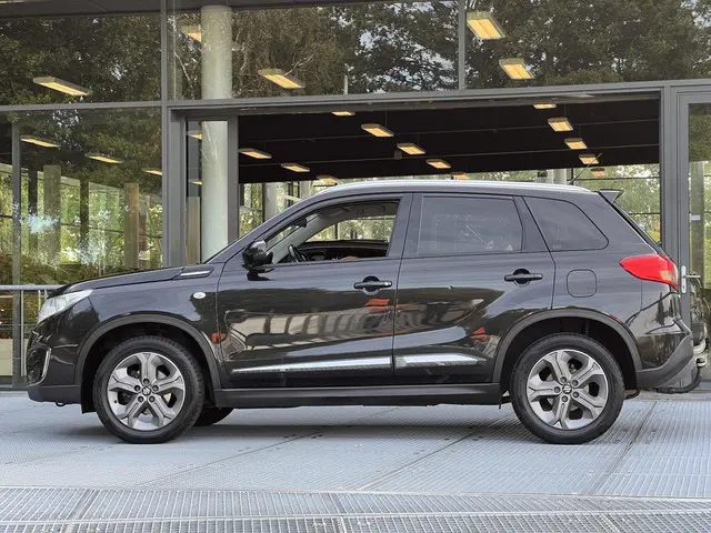 Suzuki Vitara 1.6 Exclusive 2015 Benzine 16