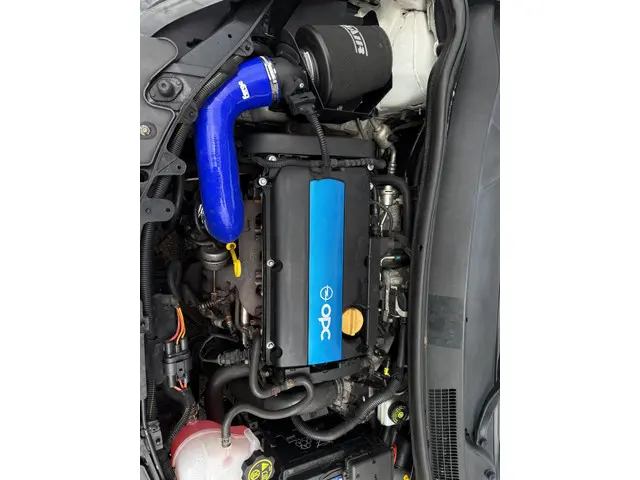 Opel Corsa 1.6-16V Turbo OPC 2012 Benzine 14