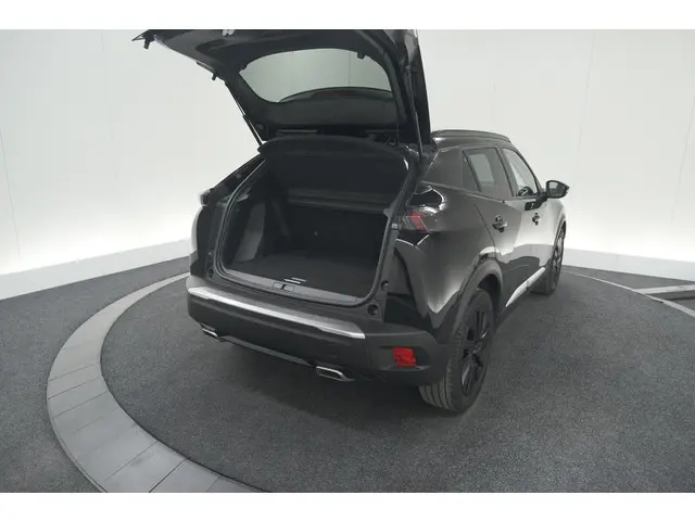 Peugeot 2008 PureTech 130 Allure 2020 Benzine 57