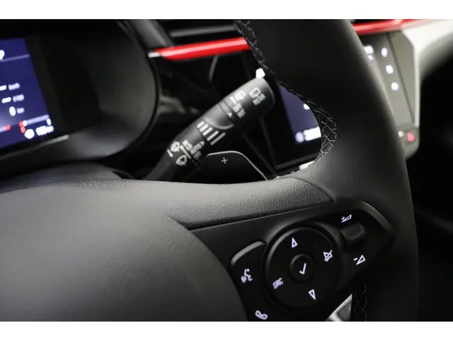 Opel Corsa 1.2 Turbo 130pk Automaat GS 2023 Benzine 30