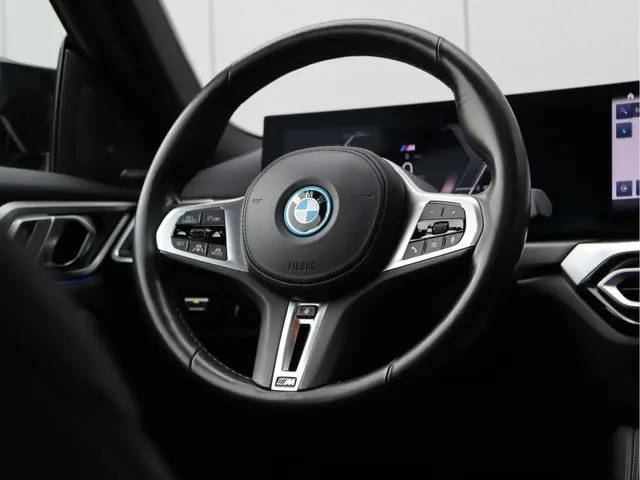 BMW i4 M50 High Executive 84 kWh 2022 Elektrisch 31