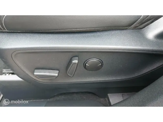 Ford Kuga 2.5 PHEV Vignale 2021 Hybride Benzine 21
