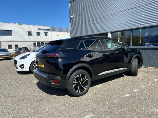 Peugeot e-2008 EV Allure 50 kWh 2022 Elektrisch