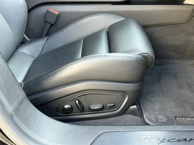 Porsche Taycan 4S Performance 84 kWh 2020 Elektrisch 27