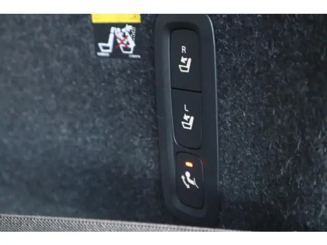 Volvo XC40 T4 Momentum 2019 Benzine 28