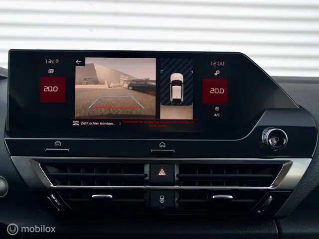 Citroën C4 100pk Feel | Airco | Navi | 2021 Benzine 15