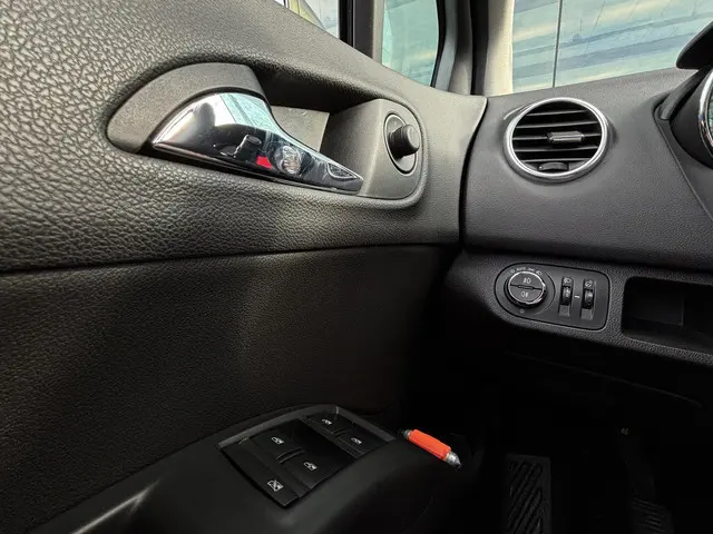 Opel Meriva 1.4 Turbo Cosmo 2015 Benzine 19