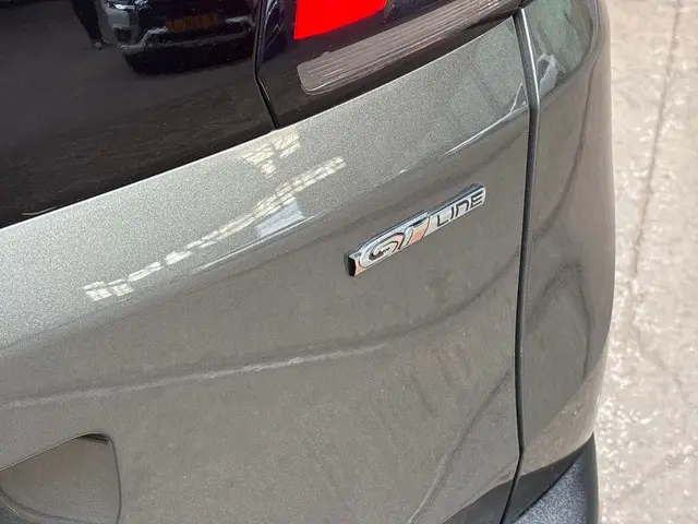 Peugeot 3008 1.2 PureTech GT Line 2019 Benzine 27