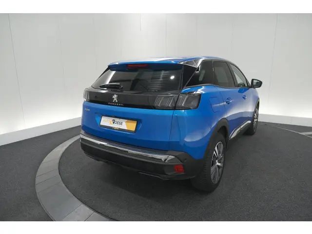 Peugeot 3008 PureTech 130 EAT8 Allure 2022 Benzine 62