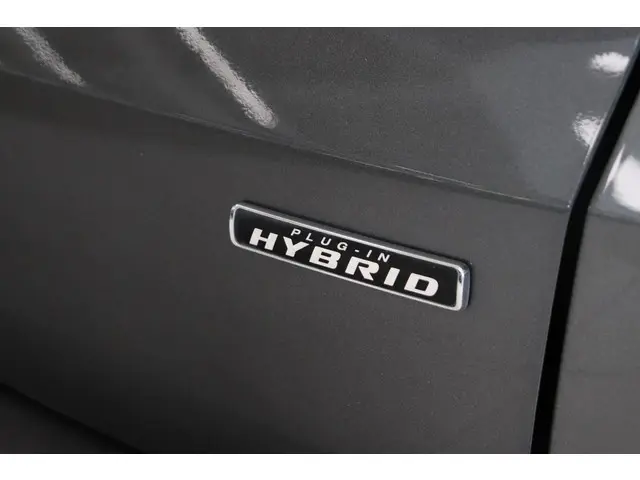 Ford Kuga 2.5 PHEV ST-Line 2023 Hybride Benzine 16