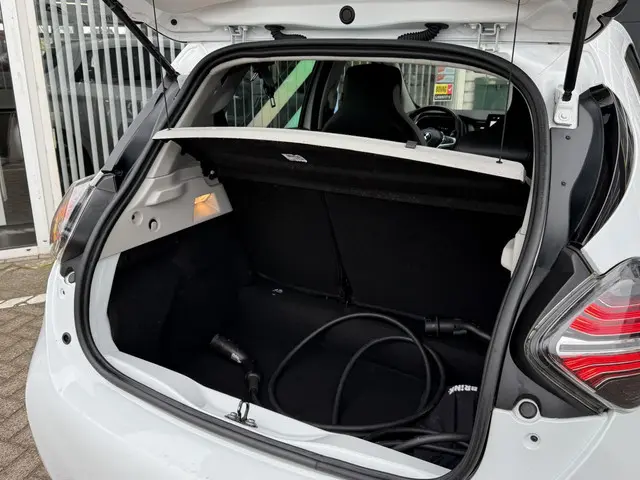 Renault ZOE R135 Intens 52 kWh 2020 Elektrisch 9