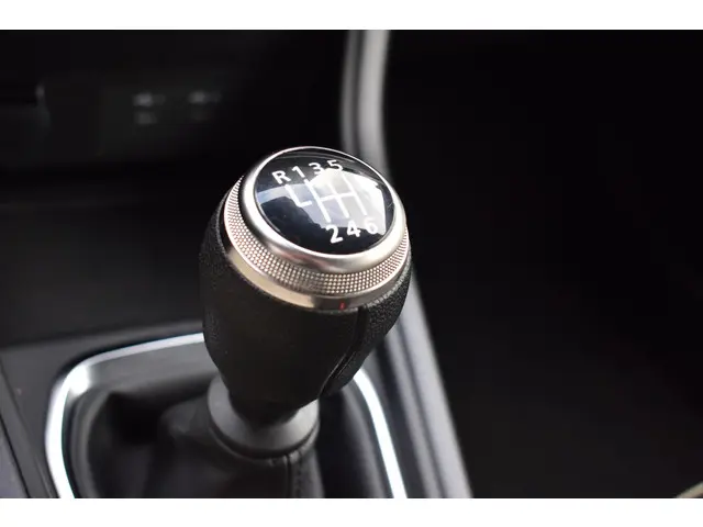 Renault Captur TCe 90 techno 2024 Benzine 19