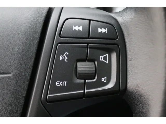 Volvo XC60 2.0 T5 FWD Summum 2014 Benzine 35