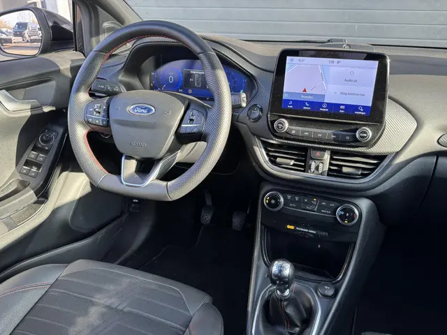 Ford Puma 1.0 ECOBOOST HYBRID ST-LINE X 2022 Benzine 8