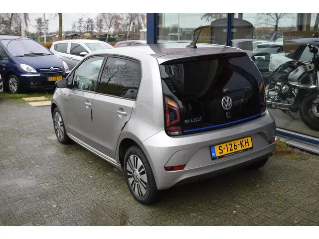 Volkswagen e-up! 3