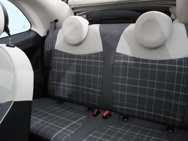 Fiat 500C 1.2 Lounge Automaat 2020 Benzine 26