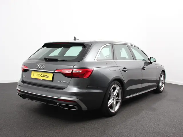 Audi A4 Avant 40 TFSI S-Tronic 2022 Benzine 6