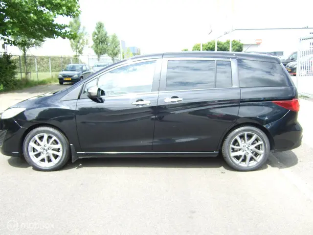 Mazda 5 1.8 TS CLIMA CRUISE 7 Pers Trekhaak 2014 Benzine 3