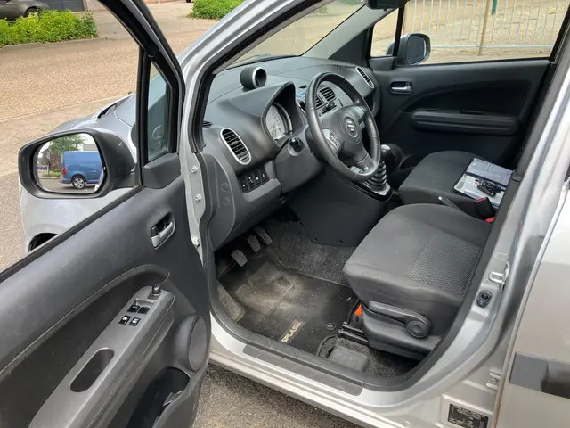 Suzuki Splash 1.0 VVT Exclusive Airco 2013 Benzine 8