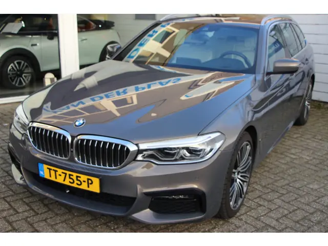 BMW 5 Serie Touring 530d High Executive 2018 Diesel 2